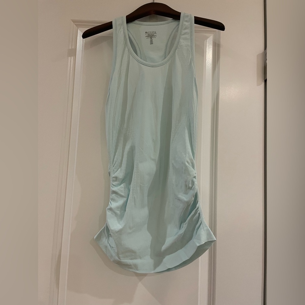Athleta Lightspeed tank XS light blue